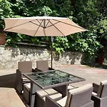 Vila La Casona De La Carbayeda *