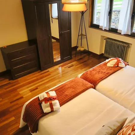 Вилла La Casona De La Carbayeda *