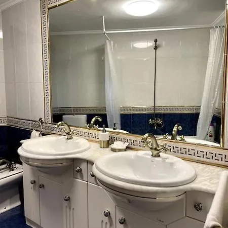 Вилла La Casona De La Carbayeda *