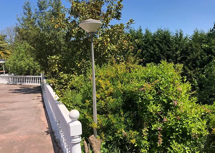 Villa La Casona De La Carbayeda *