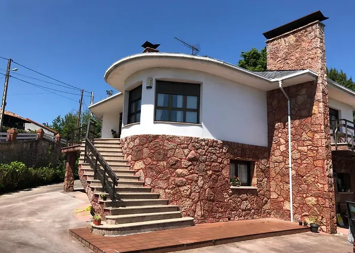 Villa La Casona De La Carbayeda Oviedo