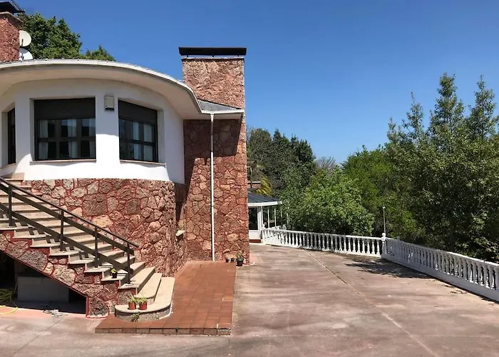 La Casona De La Carbayeda * Oviédo