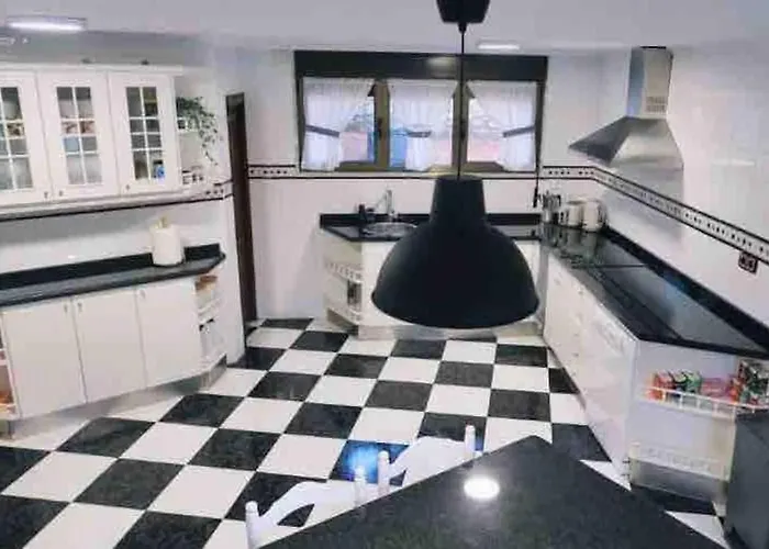 La Casona De La Carbayeda Villa Oviedo