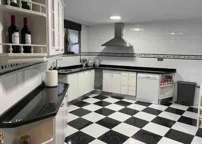 Villa La Casona De La Carbayeda *