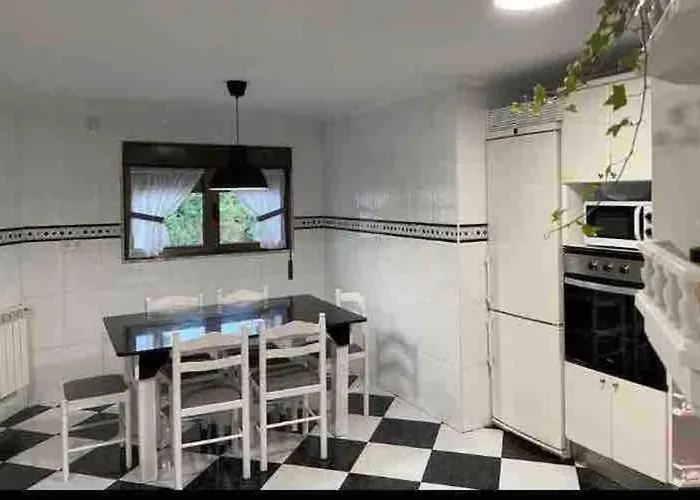 La Casona De La Carbayeda * Oviédo